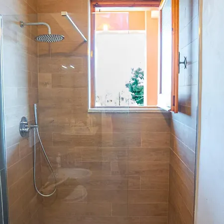 Pina'mmari Villa Fontane Bianche