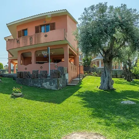 Villa Pina'mmari *